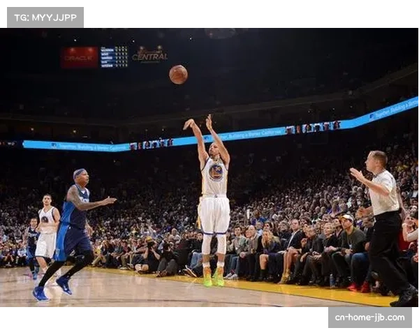 保罗·乔治进攻效率下滑 投篮命中率42.4%创生涯新低